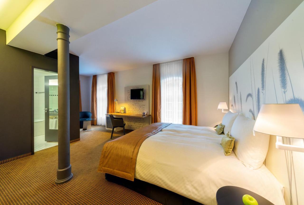 Nestor Hotel Stuttgart-Ludwigsburg Exteriör bild