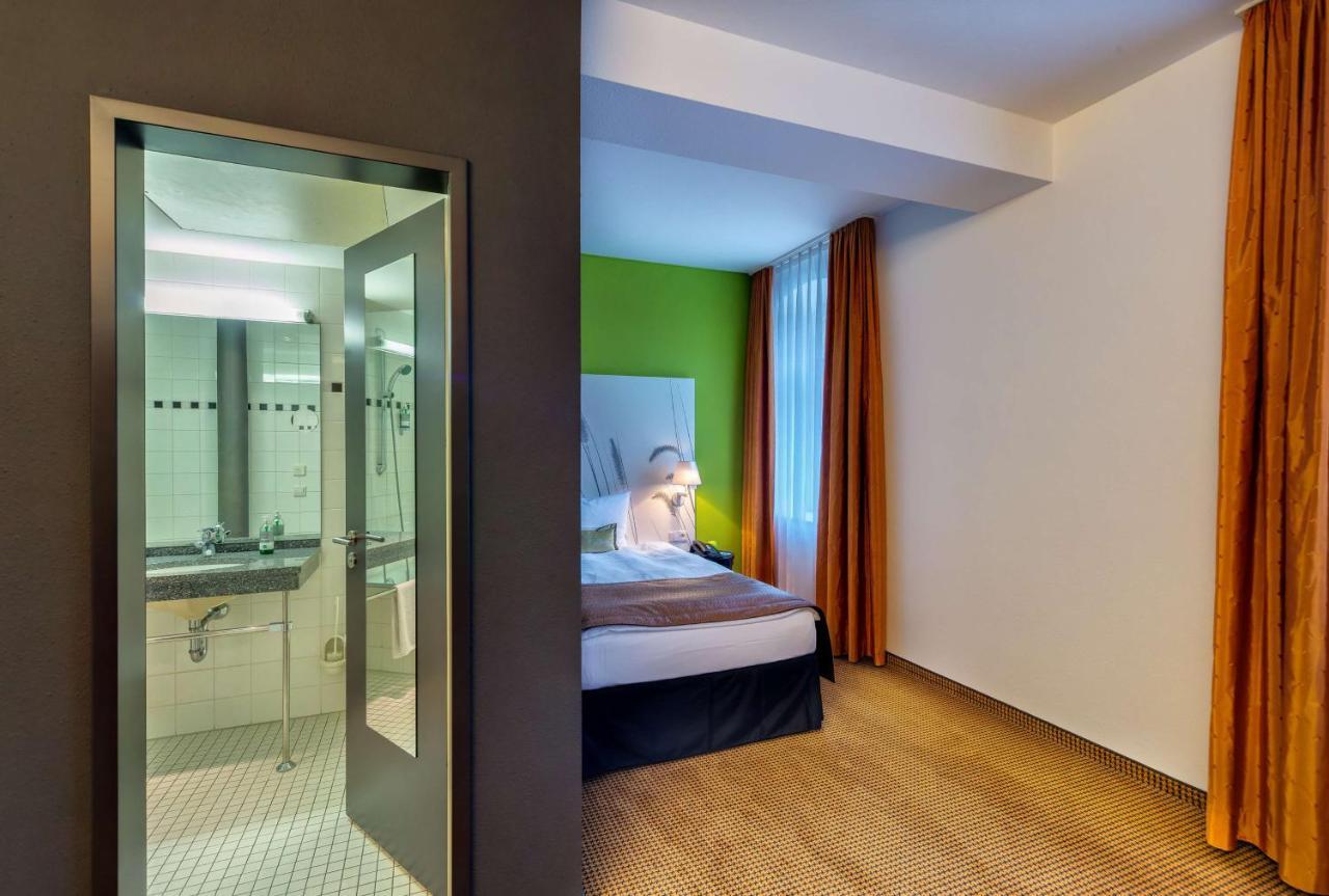 Nestor Hotel Stuttgart-Ludwigsburg Exteriör bild
